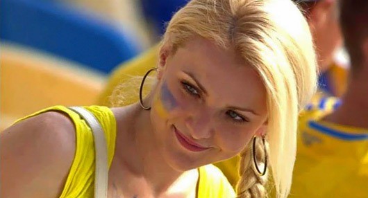 болельщица на матче